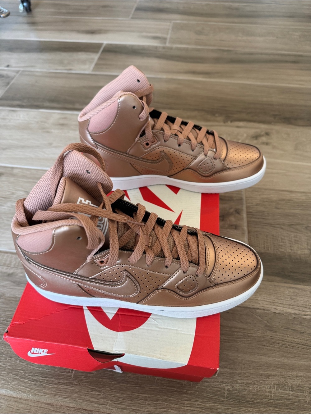 NEW Nike 8 1/2 Son of Force Mid Metallic Res Bronze - Picture 5 of 6